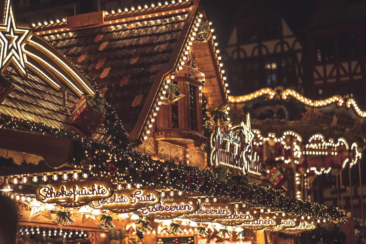 A Local Guide to Hunting Vintage Curiosities in London's Markets